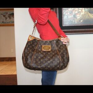 Louis Vuitton Galliera PM Monogram Canvas Shoulder Bag and Gold Plate